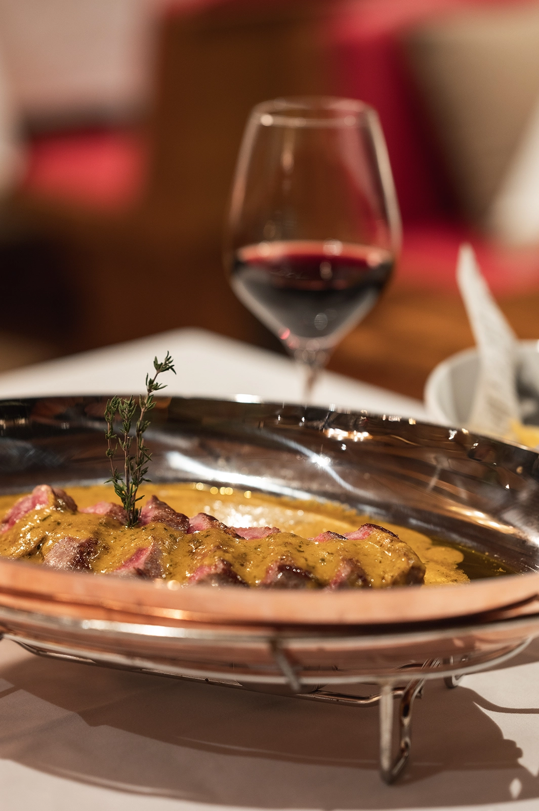 Restaurant L'Entrecôte — French Brasserie